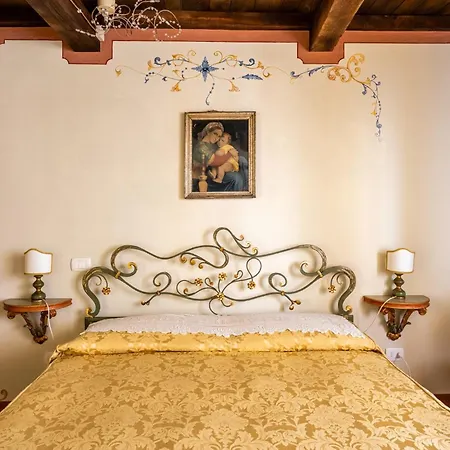 Melograni 4 * Molazzana